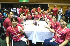 開会式に臨んだ日本選手たち