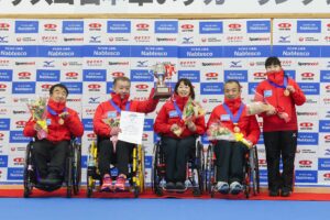 高いチーム力を発揮し、初優勝を果たしたease埼玉＝軽井沢アイスパーク（撮影／植原義晴）