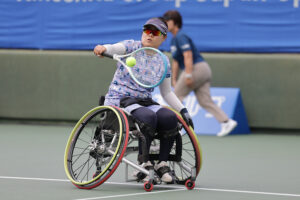 シングルスで決勝進出を果たした髙室冴綺＝モリタテニスセンター靱（撮影／植原義晴）