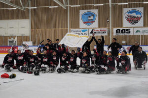 2大会ぶりのパラリンピック出場を決めた日本代表=ノルウェー・イェスハイム