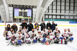 大会8連覇を飾った長野サンダーバーズ＝東京辰巳アイスアリーナ
